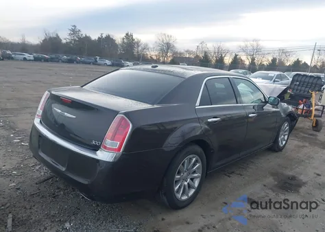 2012 Chrysler 300 Limited z USA, uszkodzony, nr VIN 2C3CCACGXCH264396
